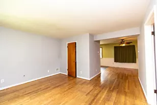 1031 Schiff Ave, Cincinnati, OH 45205 - Photo 5