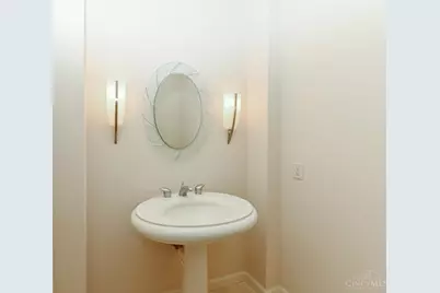 11468 Brittany Woods Lane, Sycamore Township, OH 45249 - Photo 7