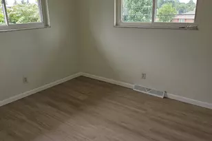 5338 Foley Rd, Delhi Township, OH 45238 - Photo 7