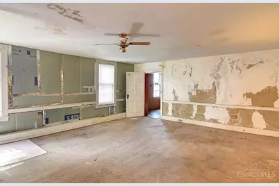 40 S Main, Springboro, OH 45066 - Photo 7