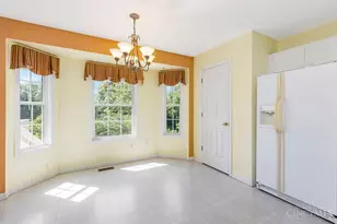 5214 Taylor Lake Ln, Liberty Township, OH 45044 - Photo 13
