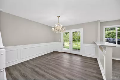 10801 Fallsington Court, Blue Ash, OH 45242 - Photo 13