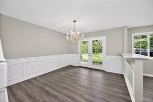 10801 Fallsington Ct, Blue Ash, OH 45242 - Photo 13