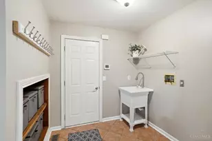 8096 Wycliffe Dr, Anderson Township, OH 45244 - Photo 17