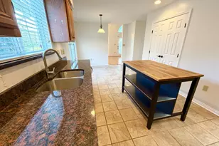 8442 Wick Ln, Deerfield Township, OH 45039 - Photo 11
