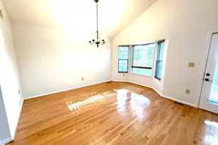 8442 Wick Ln, Deerfield Township, OH 45039 - Photo 7