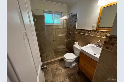 2572 S Kathwood Circle, Reading, OH 45236 - Photo 7