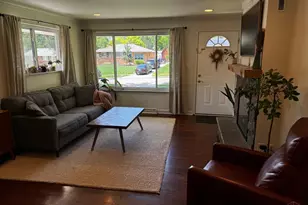 2572 S Kathwood Cir, Reading, OH 45236 - Photo 3