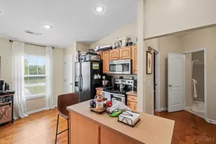 5418 Scarletoak Dr, Cincinnati, OH 45239 - Photo 11