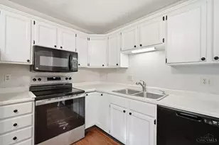 5608 Brooks Holding, Miami Township, OH 45150 - Photo 15