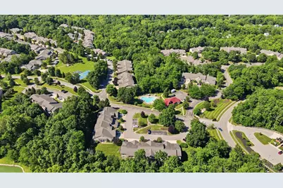 6110 Oakbridge Way #201, Miami Township, OH 45150 - Photo 3