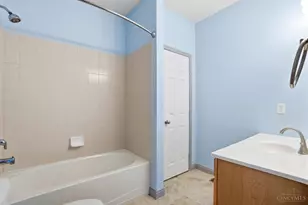 678 Hyacinth Rd, Union Township, OH 45245 - Photo 43