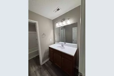 807 Glenway Drive, Hamilton, OH 45013 - Photo 11