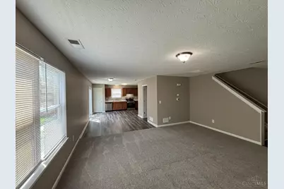 807 Glenway Drive, Hamilton, OH 45013 - Photo 9