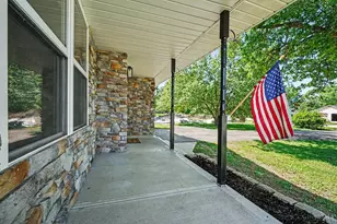 423 Lorelei Dr, Perry Township, OH 45118 - Photo 21