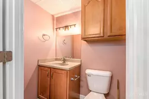 8670 Zodiac Dr, Springfield Township, OH 45231 - Photo 23