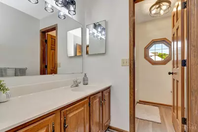 5435 Brigade Court, Cincinnati, OH 45239 - Photo 19