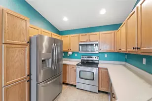 844 Heritage Green Dr, Monroe, OH 45050 - Photo 11