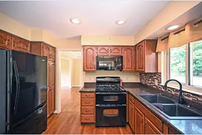 7664 Hampton Place Lane, Cincinnati, OH 45244 - Photo 15