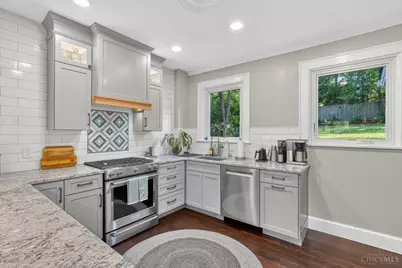 2924 Erie Avenue, Cincinnati, OH 45208 - Photo 29