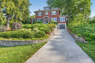 2924 Erie Ave, Cincinnati, OH 45208 - Photo 3