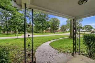 3671 Hubble Rd, Green Township, OH 45247 - Photo 5
