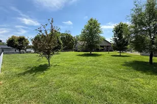 685 Waynoka Dr, Sardinia, OH 45171 - Photo 5