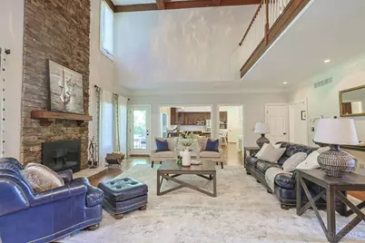 6391 Turpin Hills Drive, Anderson Township, OH 45244 - Photo 9
