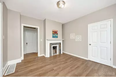 218 S Brookville Street, West College Corner, IN 47003 - Photo 7