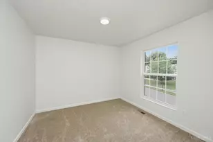 1199 Emery Ridge Dr, Union Township, OH 45103 - Photo 13