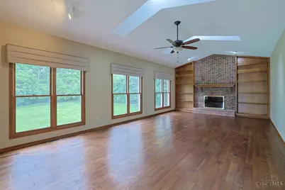 7939 Woodglen Drive, West Chester, OH 45069 - Photo 11