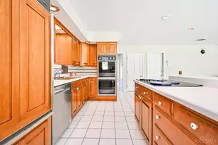 1270 Balmoral Dr, Cincinnati, OH 45233 - Photo 15