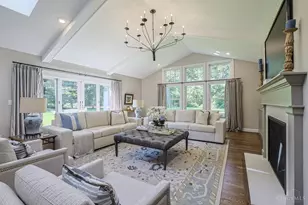 8305 Old Hickory Dr, Indian Hill, OH 45243 - Photo 9