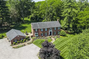 8305 Old Hickory Dr, Indian Hill, OH 45243 - Photo 3