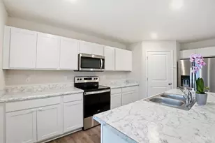 3358 Hope Ln, Hamilton Township, OH 45152 - Photo 13
