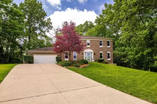 8072 Golfview Ct, West Chester, OH 45069 - Photo 3