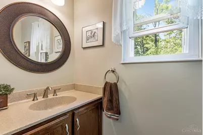 8072 Golfview Court, West Chester, OH 45069 - Photo 17
