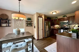 129 Mimosa Ct, Hamilton, OH 45013 - Photo 7