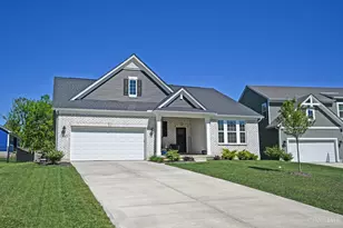 976 Crestpoint Ct, Union Township, OH 45245 - Photo 3