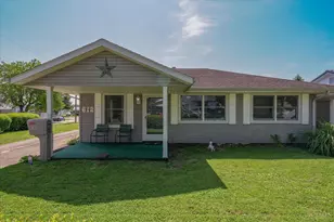 612 Walnut St, Waverly, OH 45690 - Photo 1