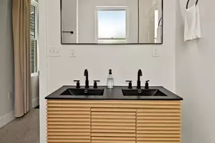 652 Wayne St, Cincinnati, OH 45206 - Photo 25