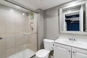 499 Halifax Cir, Union Township, OH 45244 - Photo 21