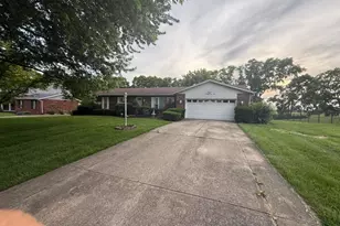 6139 Eddington Dr, Liberty Township, OH 45044 - Photo 1