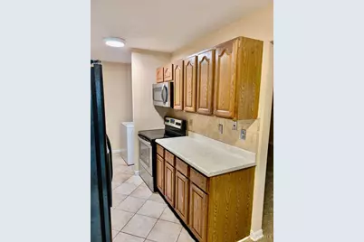 1028 E Crescentville Road, West Chester, OH 45246 - Photo 5