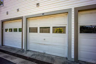 1028 E Crescentville Road, West Chester, OH 45246 - Photo 15