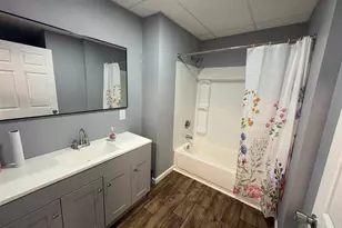 653 N E St, Hamilton, OH 45013 - Photo 9