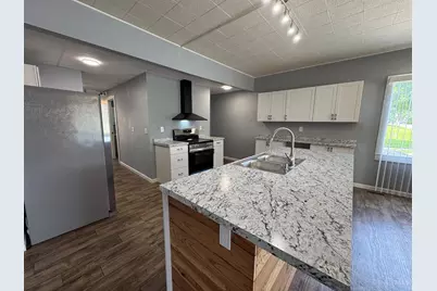 653 N E Street, Hamilton, OH 45013 - Photo 5