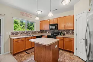 1028 Lost Crossing, Springfield Township, OH 45231 - Photo 9