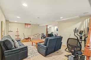119 Forest Ave, Wyoming, OH 45215 - Photo 21