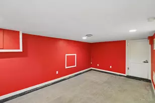 7256 Bernard Ave, Cincinnati, OH 45231 - Photo 17